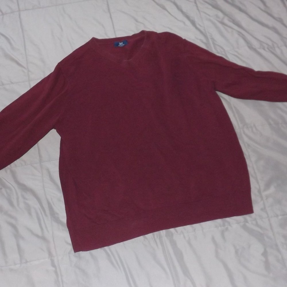 Men's Maroon Sweater